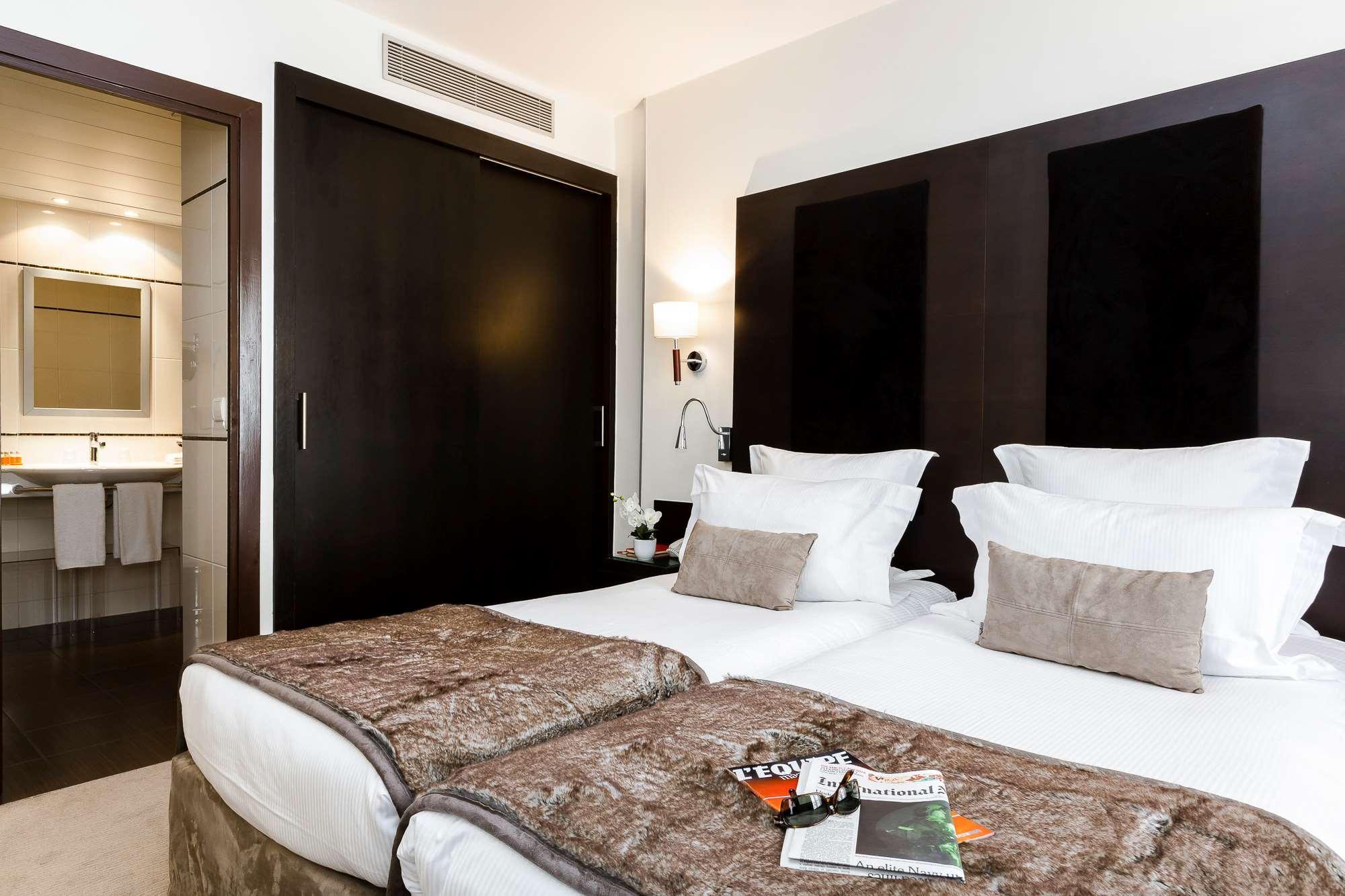 Hotel Elysees Bassano Париж Екстер'єр фото