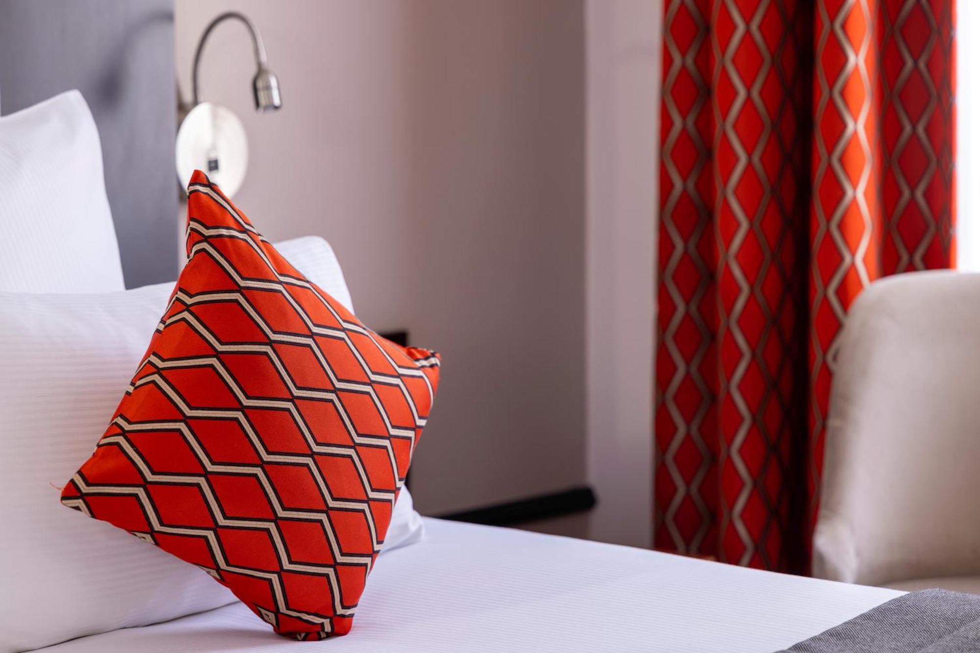 Hotel Elysees Bassano Париж Екстер'єр фото